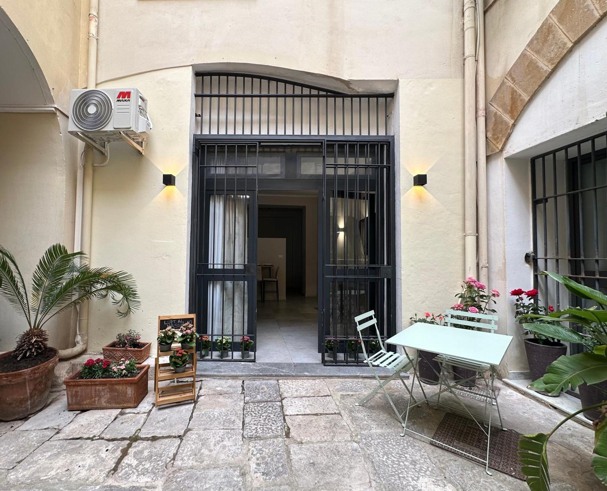 Massimo Boutique Apartment Palerme Extérieur photo